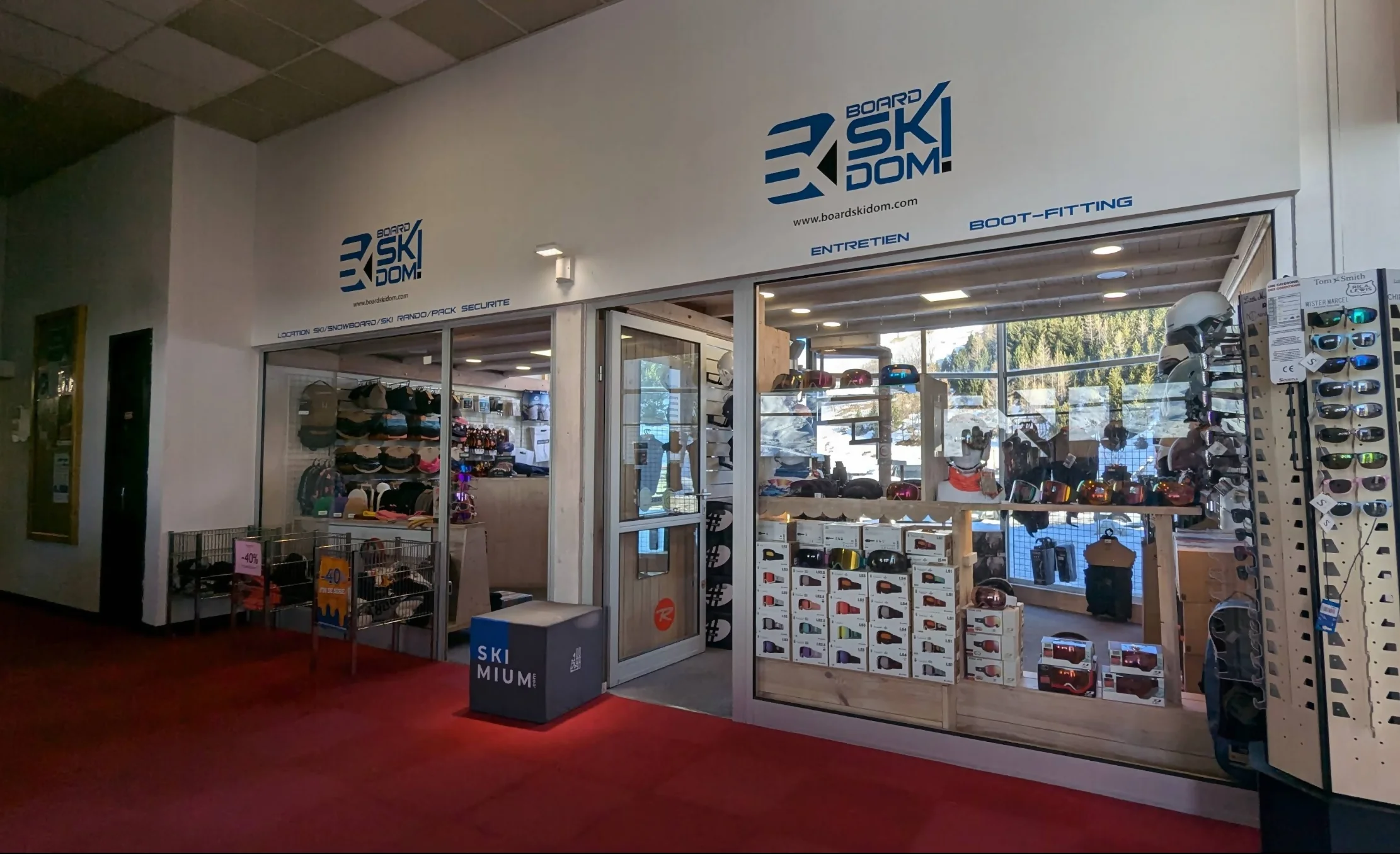 louez votre tenue de ski et snowboard aux Menuiresle brelin avec Orentees